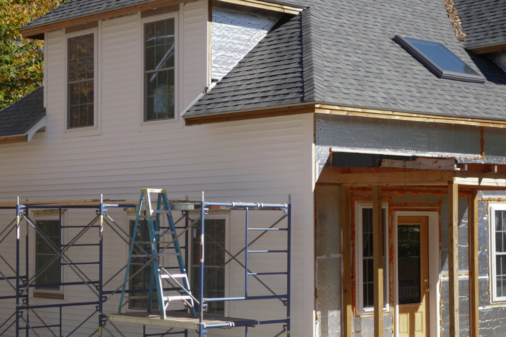 Siding Repair, Siding Replacement, Vinyl Siding Repair, Vinyl Siding Replacement, Storm Damage Siding Repair, Hail Damage Siding Repair, Siding Contractor Near Me, Residential Siding Replacement, Commercial Siding Repair, Insurance Claim Siding Repair